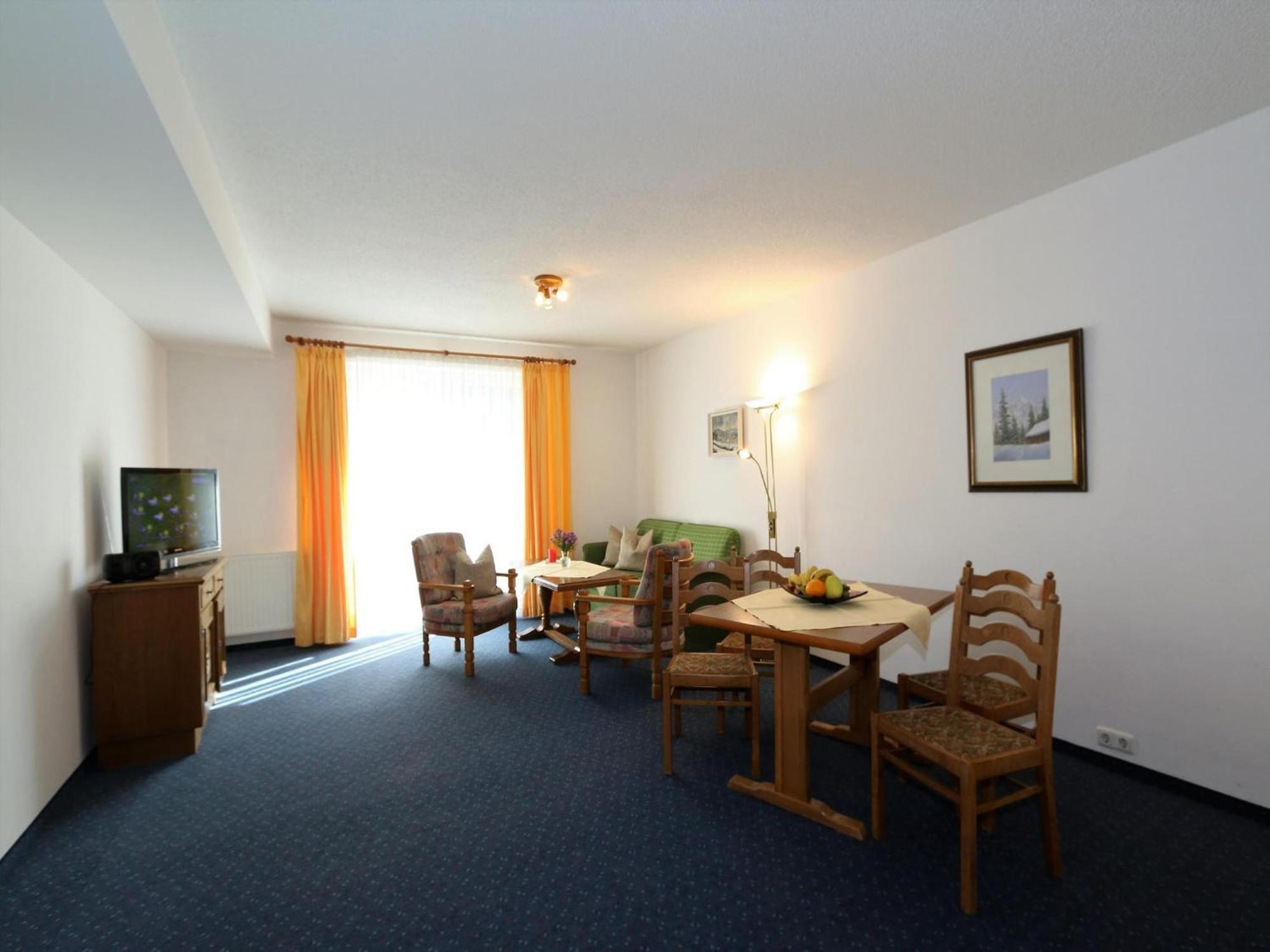 Apartment In Bichlbach With Parking Space ภายนอก รูปภาพ